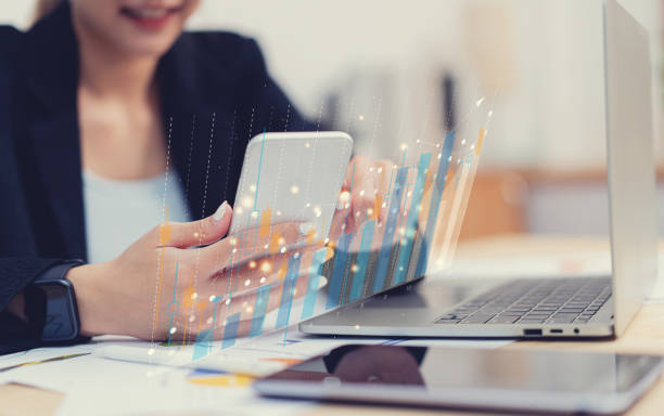 الإدارة المالية والمحاسبة عن طريق الإنترنت